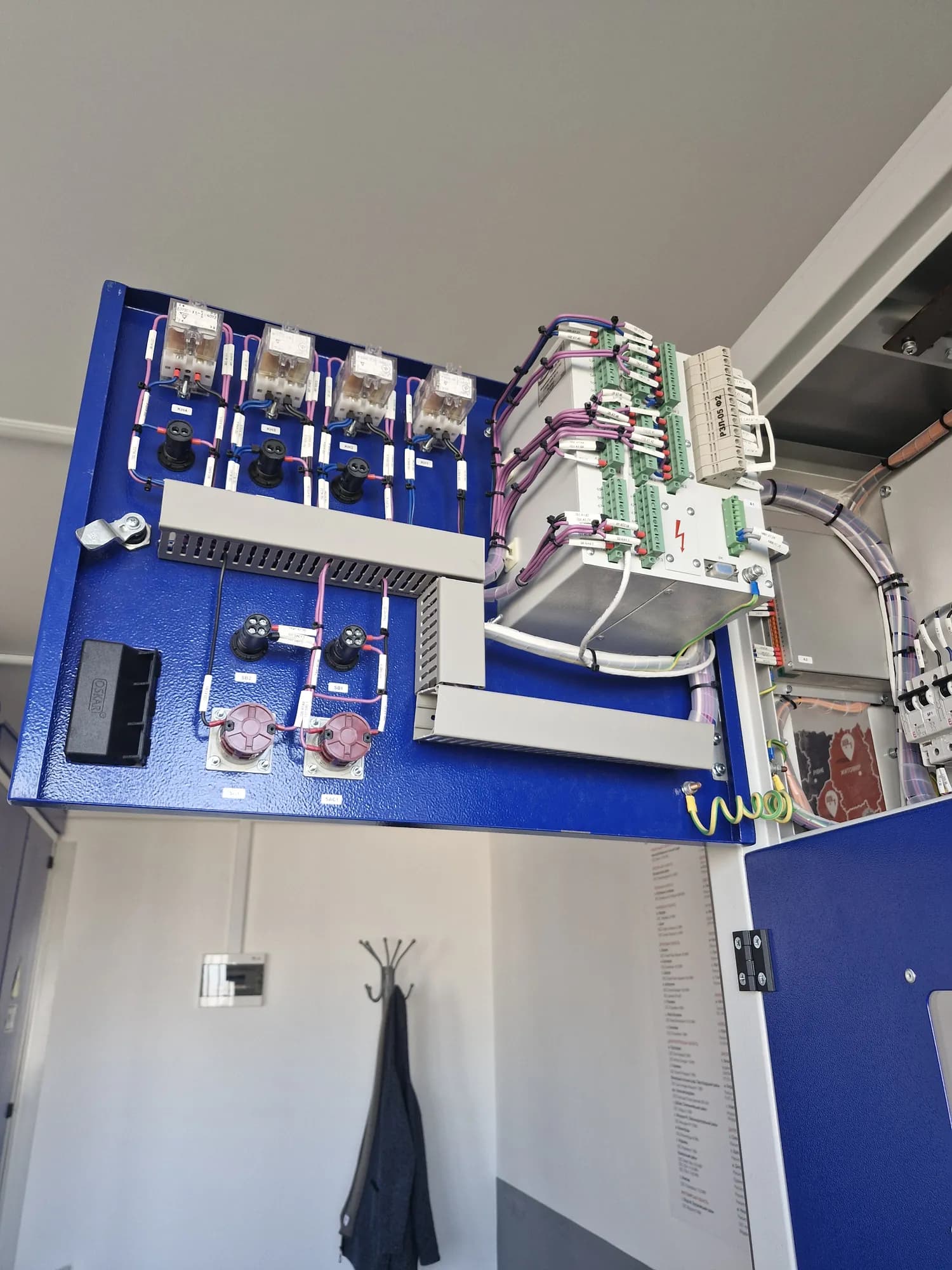 Лабораторія Smart Grid-технологій EDS Ukraine