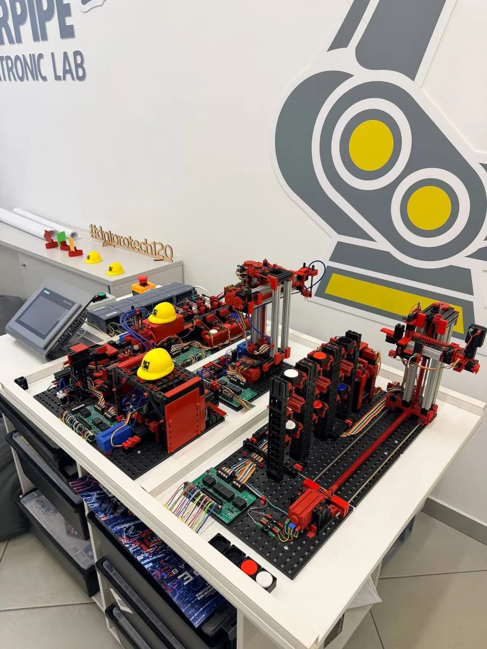 Регіональний спеціалізований центр з компетенції «Мехатроніка» WorldSkills Ukraine